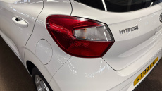 Hyundai i10 1.0 MPi SE Connect 5dr Petrol Hatchback